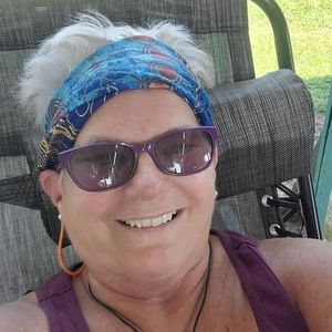 Meet your Posher, Cathy